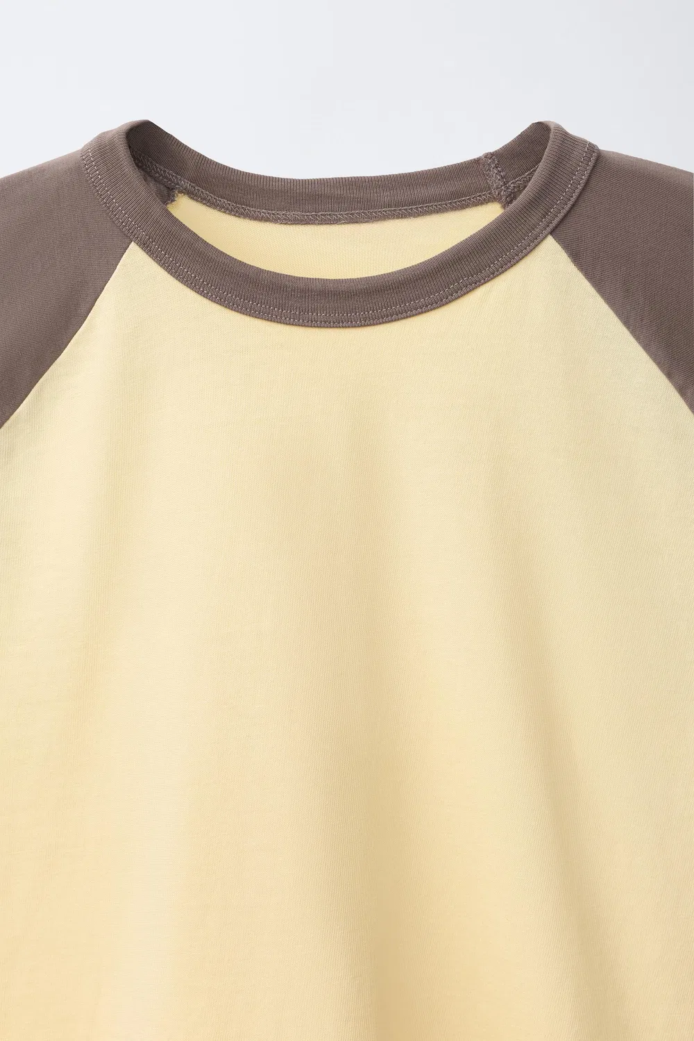 Футболка с контрастными рукавами реглан ZARA, Yellow — фото 3