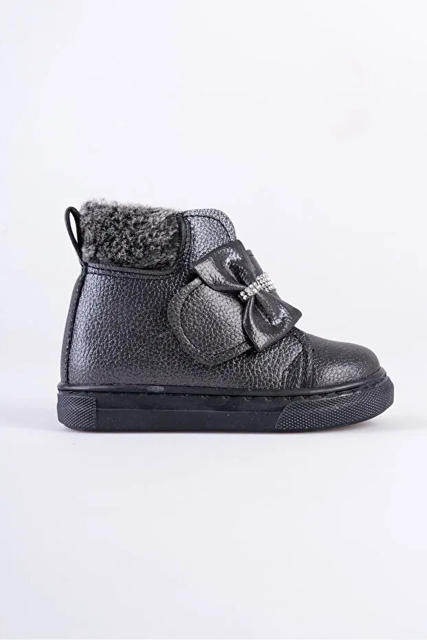 Детские ботинки для девочек на плоской подошве с бантом Smoked Velcro Stone Bow Fur Camolla, Smoke Grey — фото 3