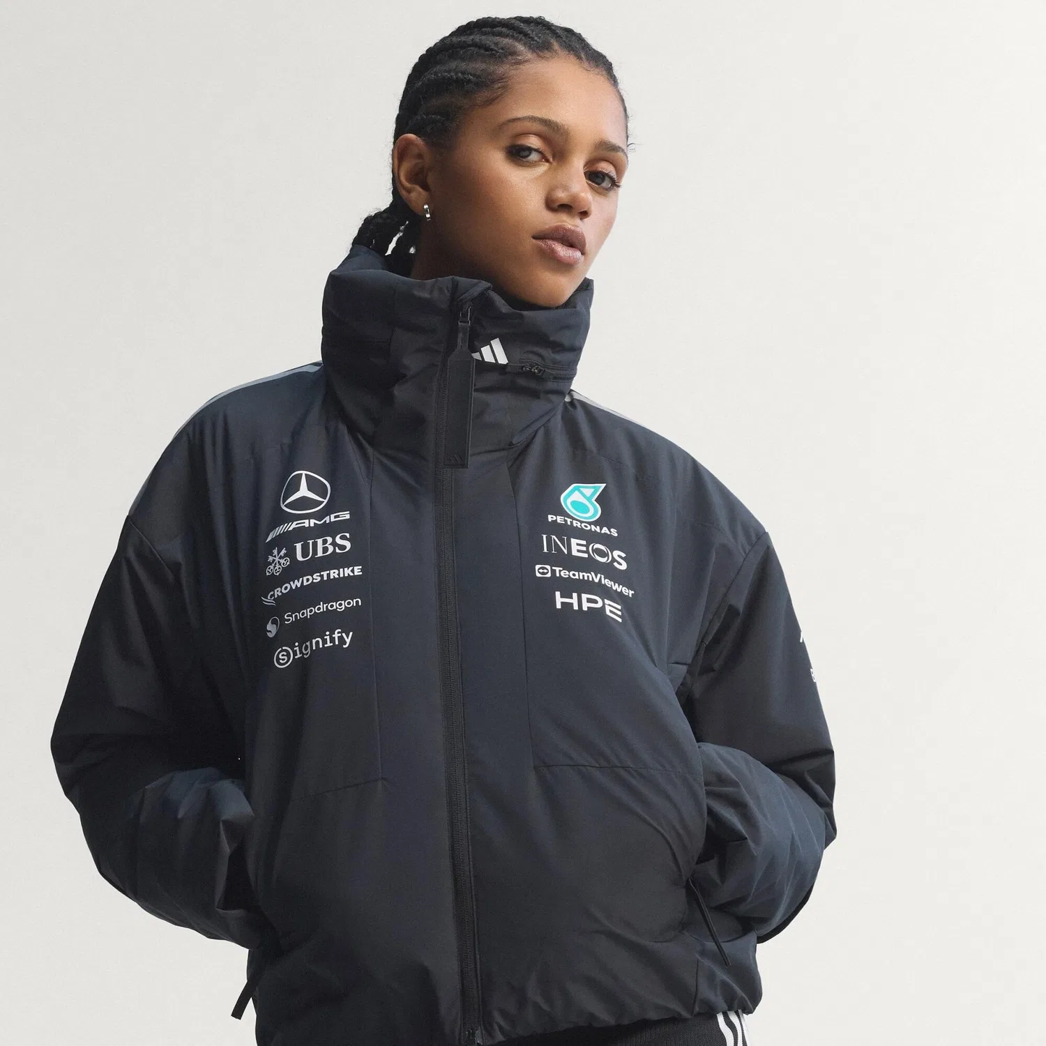 Мужская куртка с утеплителем Primaloft Mercedes-AMG Petronas Formula 1 Team Engineers Jacke Adidas, Schwarz — фото 3
