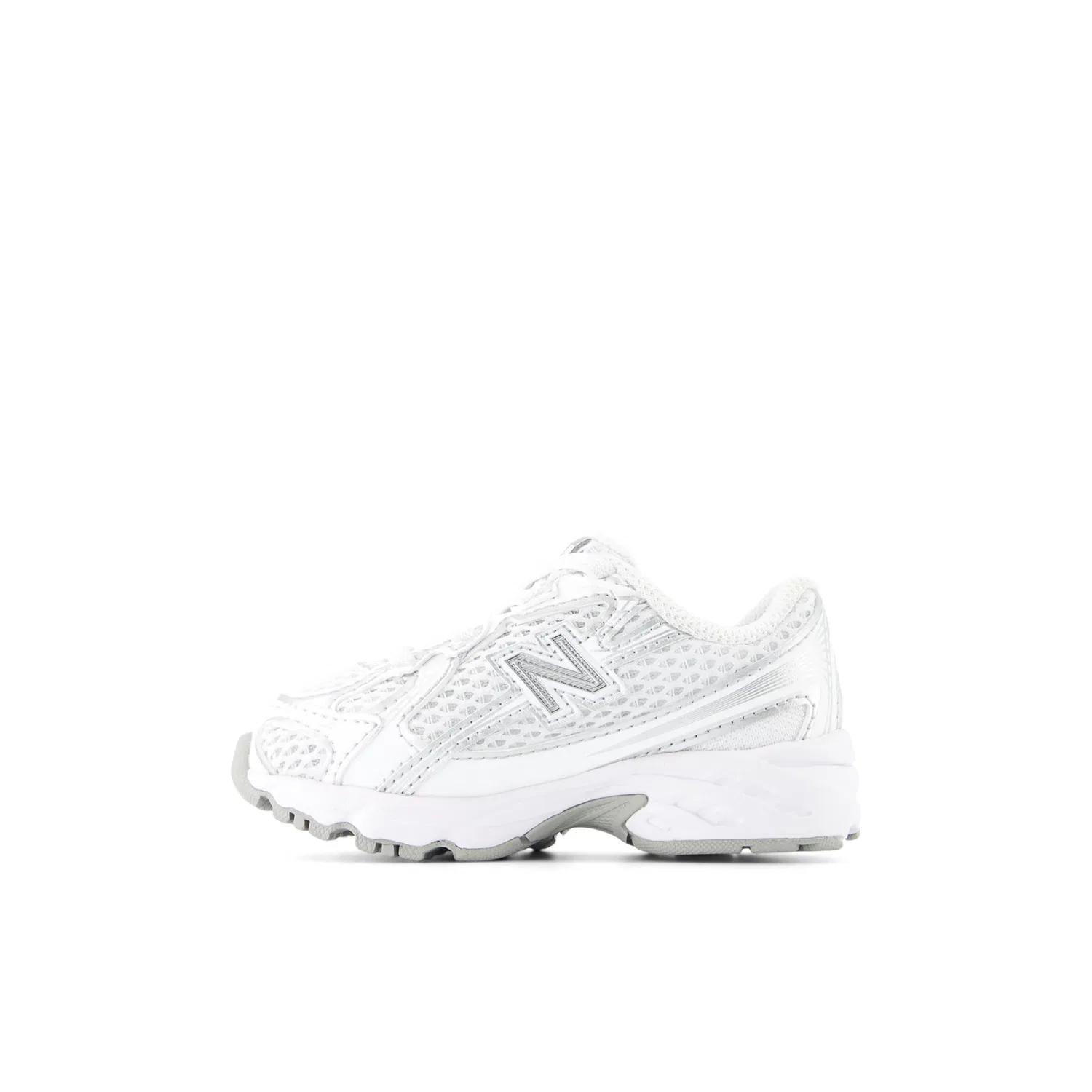 Детские кроссовки на шнурках-резинках 740 Bungee Lace New Balance, White With Silver Metallic — фото 3