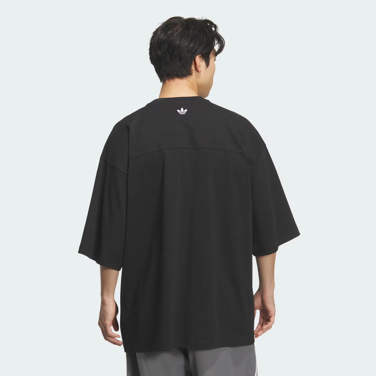 Мужская футболка оверсайз OG M TEE SS Adidas Originals, черный — фото 2