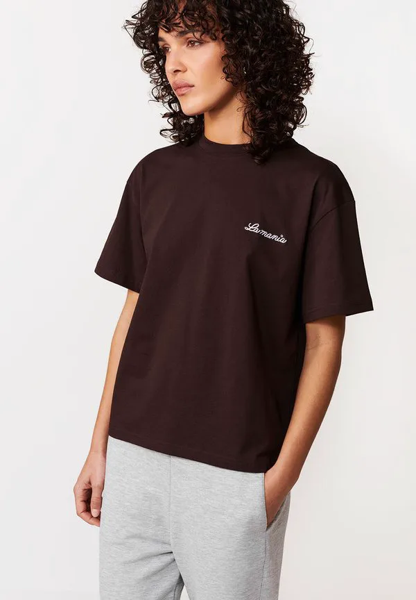 

Базовая футболка carena pearl La Mania, Dark Chocolate, Белый, Базовая футболка carena pearl La Mania, Dark Chocolate