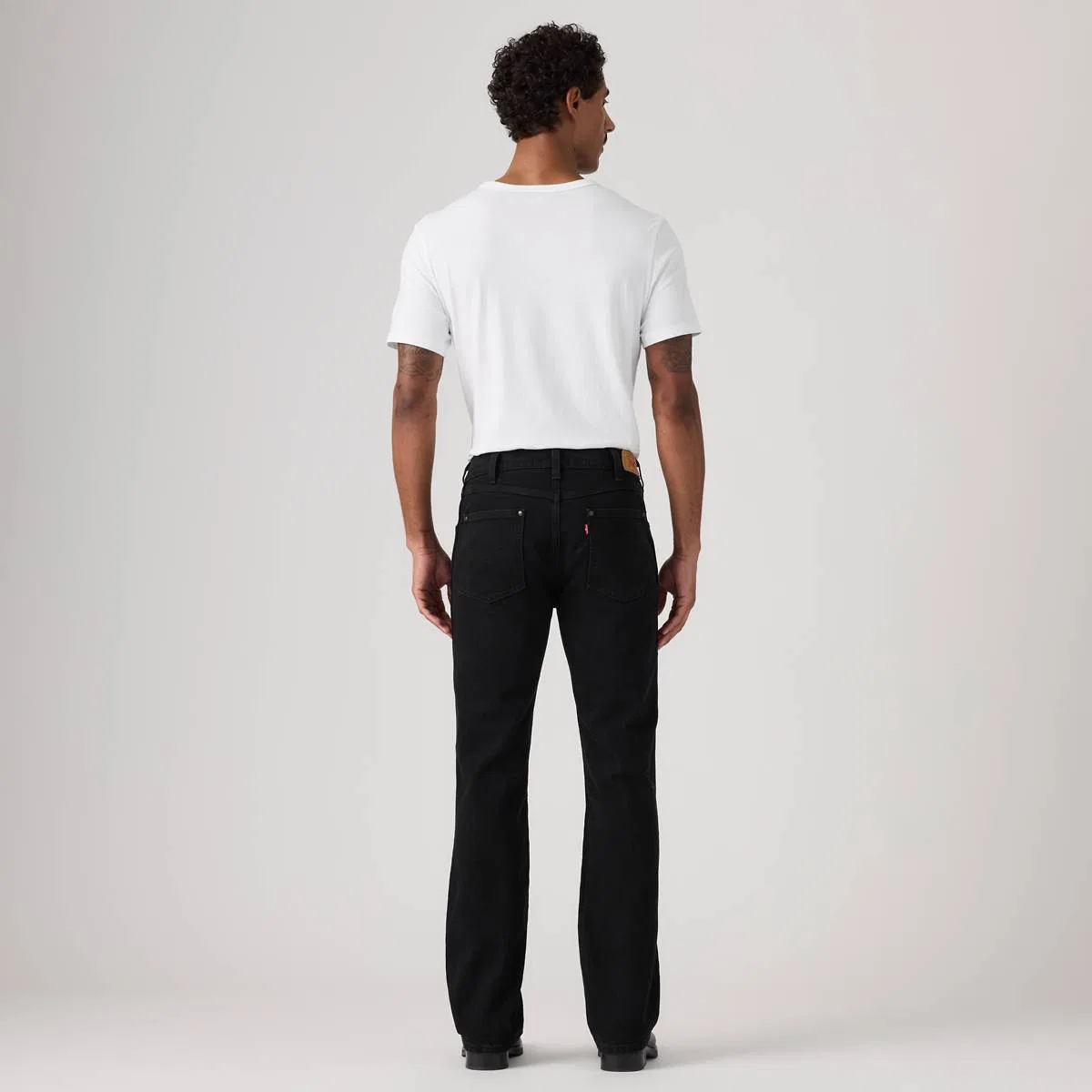 Мужские джинсы в стиле вестерн 507, узкие, расклешенные Levi's, Run The Road Rinse - Black — фото 3