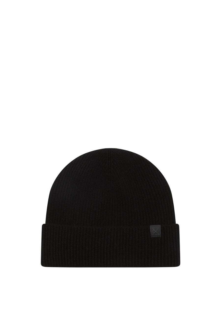 

Шапка Calvin Klein, черный