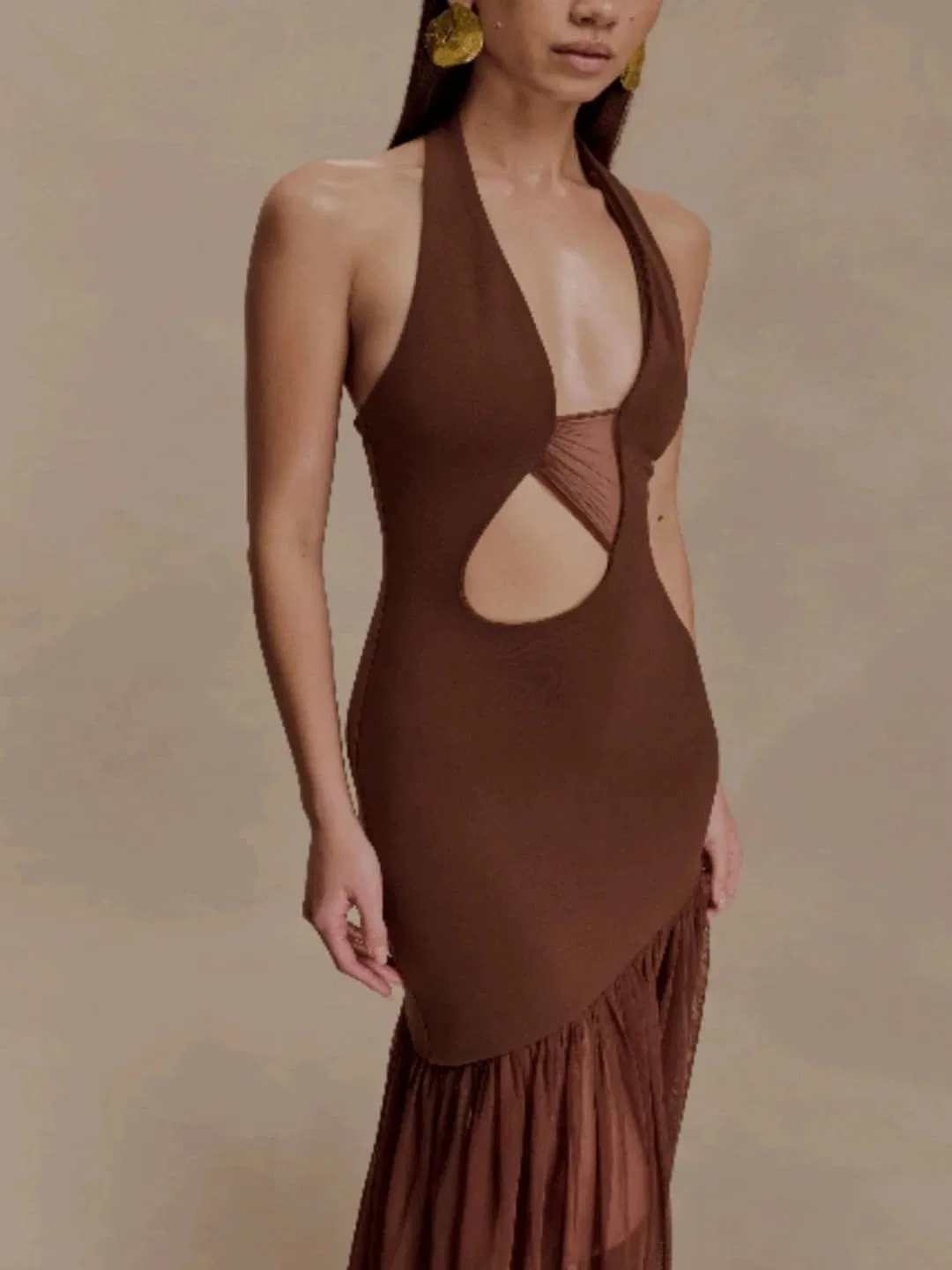 Женское платье с вставкой из сетки и плиссе, Sheath Silhouette, Dark Brown — фото 4