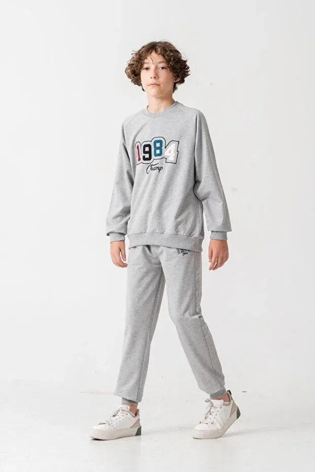 Детский спортивный костюм для мальчиков с принтом 1984 Champ Applique Embroidered Printed Mışıl Kids, Gri — фото 2