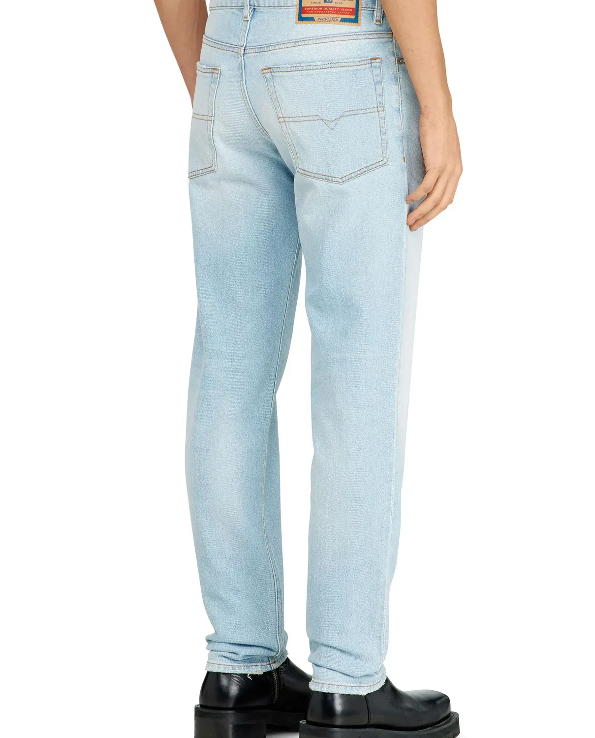Мужские джинсы regular из хлопка Vaquero regular de hombre cintura media 2023 d-finitive Diesel, Azul Claro — фото 2
