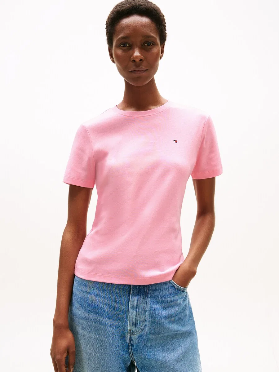 Футболка TOMMY HILFIGER 'Flag Embroidery Slim' розового цвета — фото 2