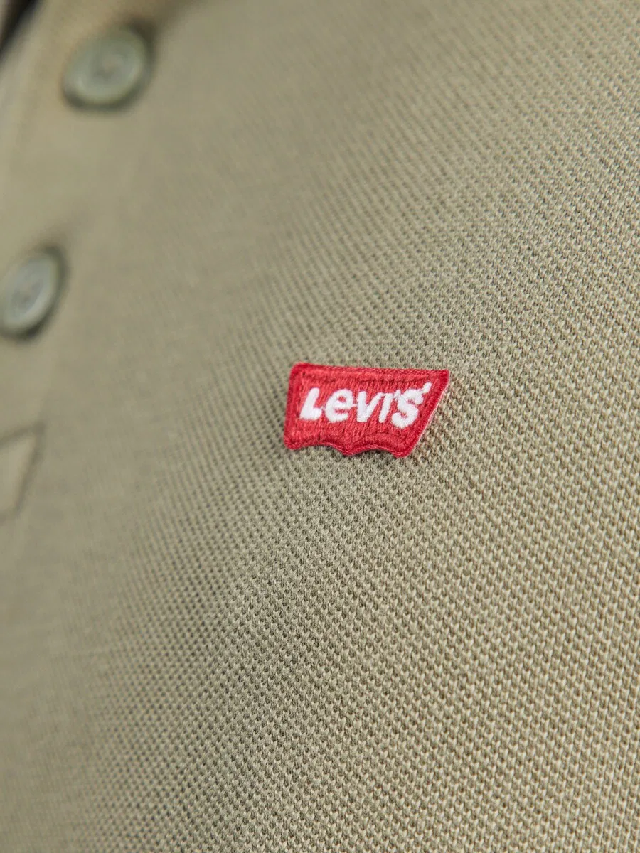 Футболка LEVI'S Housemark цвета хаки — фото 3