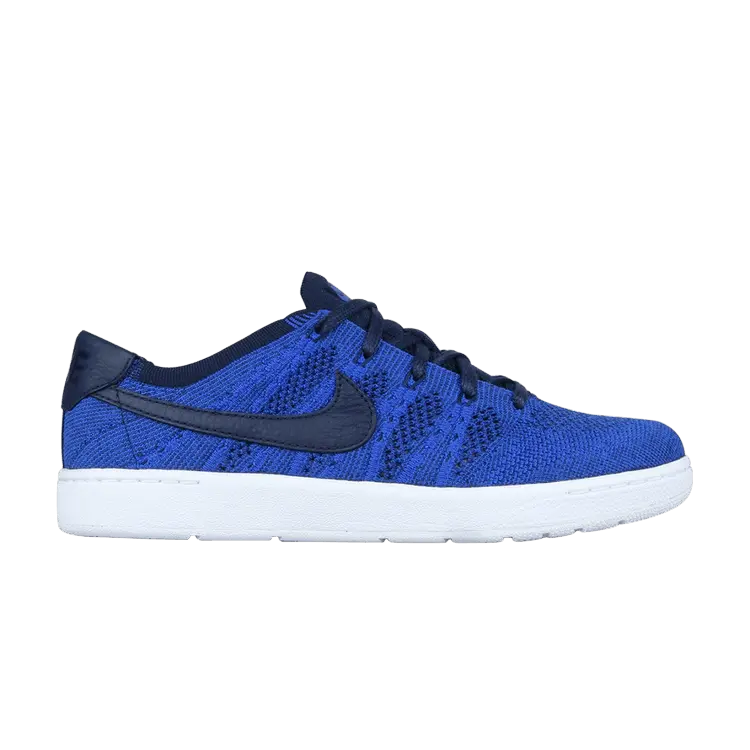 

Кроссовки Nike Tennis Classic Ultra Flyknit 'College Navy', синий
