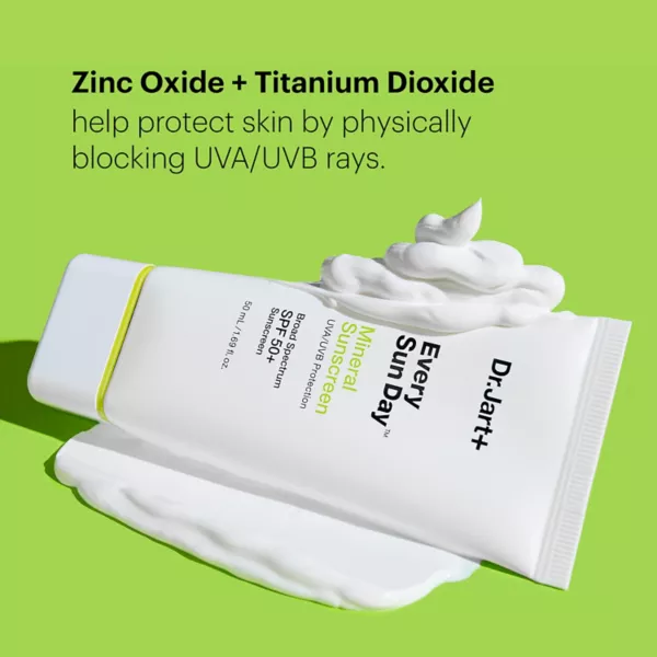 Солнцезащитный крем для лица с минеральным эффектом SPF 50+ на каждый день Dr. Jart — фото 3