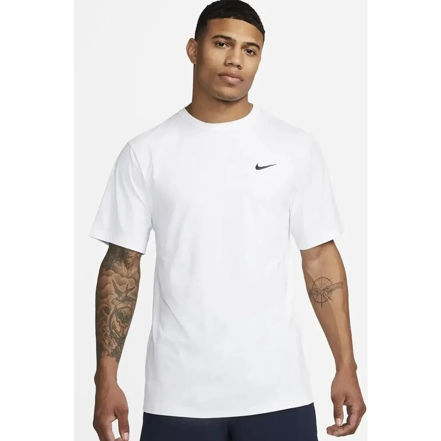 Футболка спортивная хлопковая Nike Sportswear Club, Белый