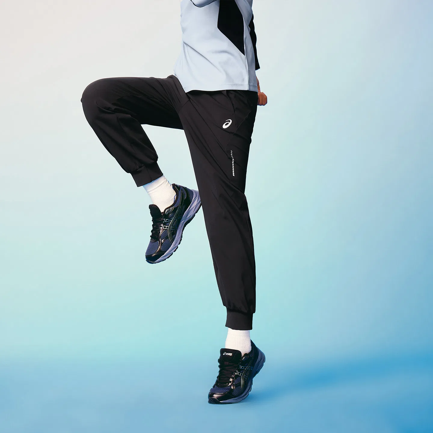 Детские спортивные штаны в ретро-стиле ASICS, Цвет: 9000 Black — фото 4