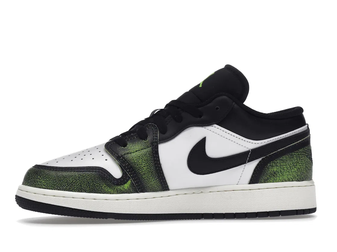 Детские кроссовки для мальчиков с выцветающим принтом Jordan 1 Low Jordan, Black/Electric Green-White — фото 3