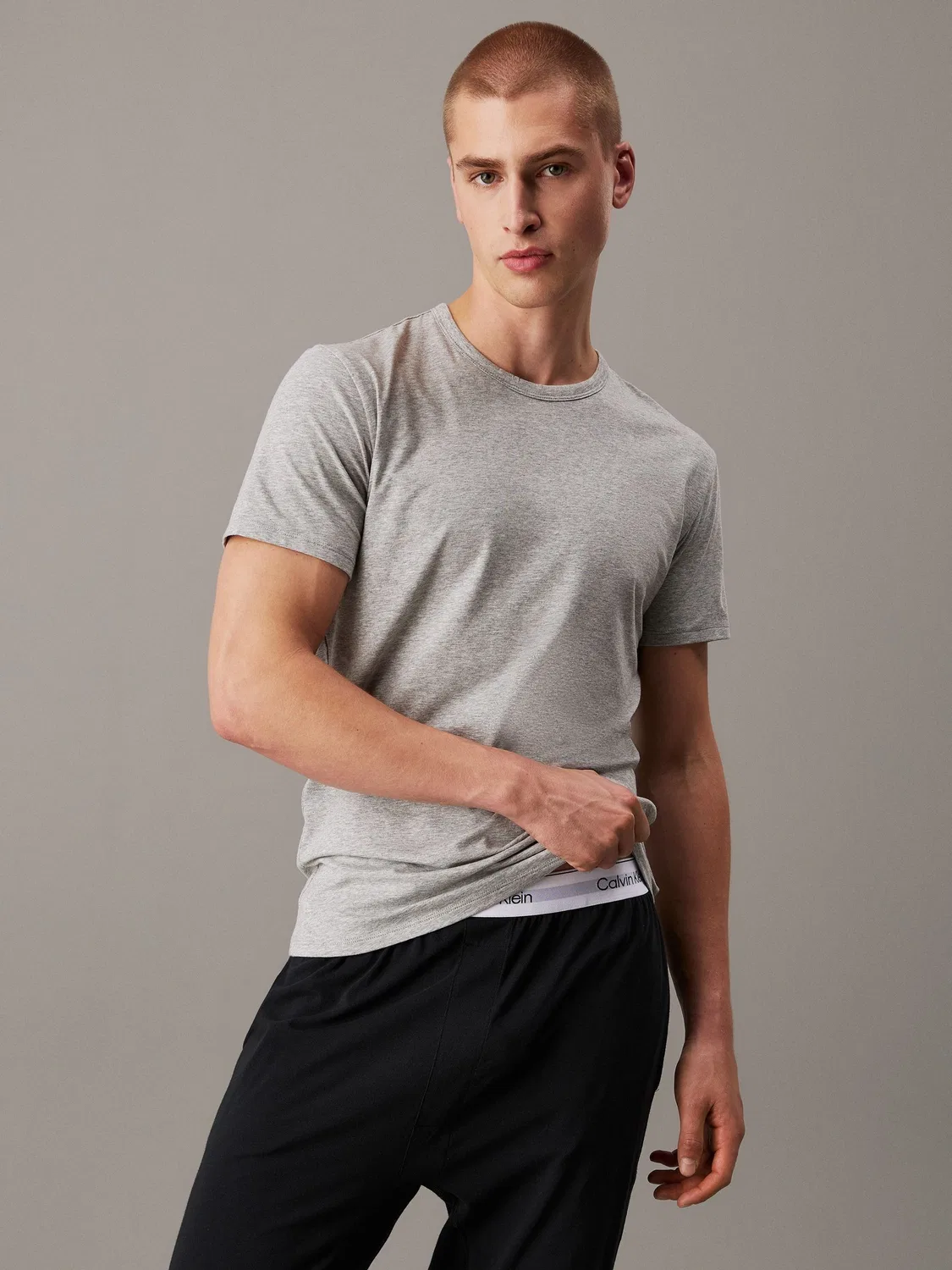 Футболка Calvin Klein, 3 шт, черный/белый/серый — фото 2