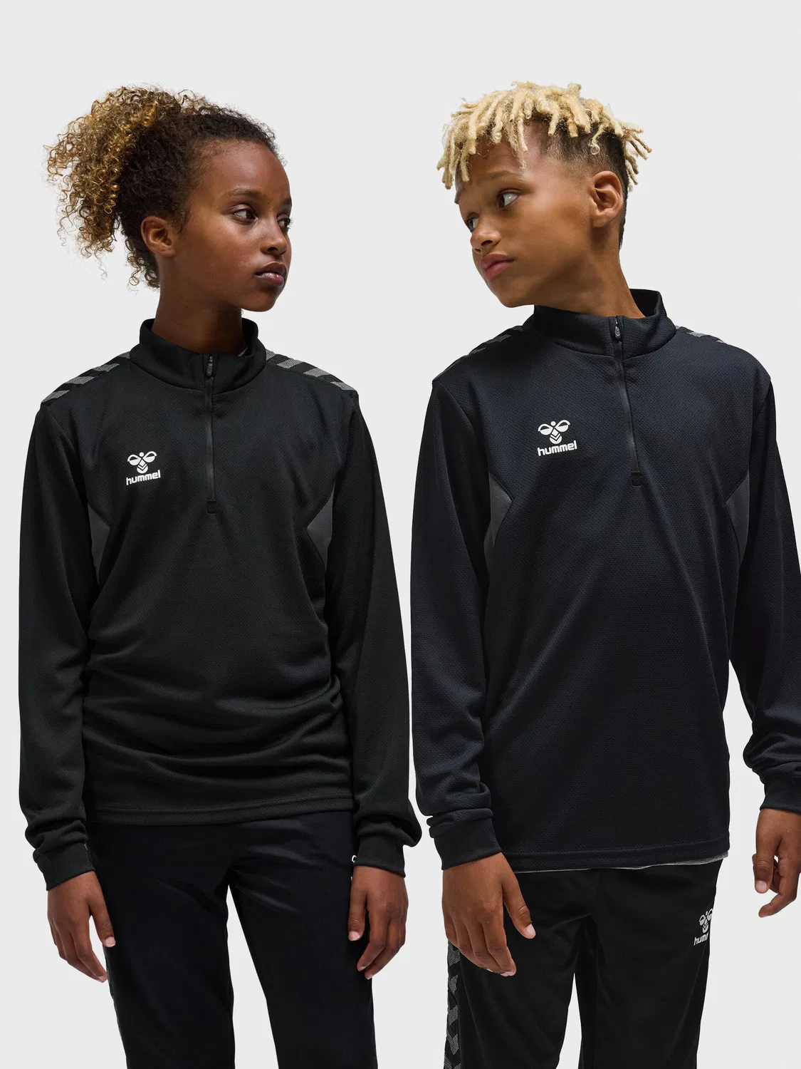 Детское худи с полузастежкой Hmlauthentic Hummel, Schwarz