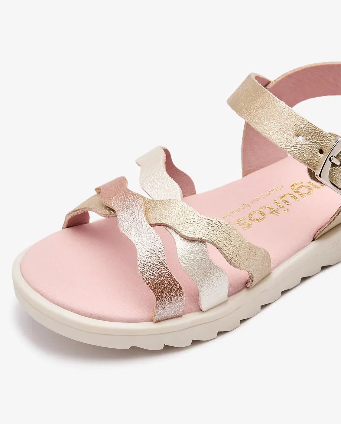 Детские сандалии для девочек с пряжкой Gold Wave Straps Conguitos, Oro — фото 4