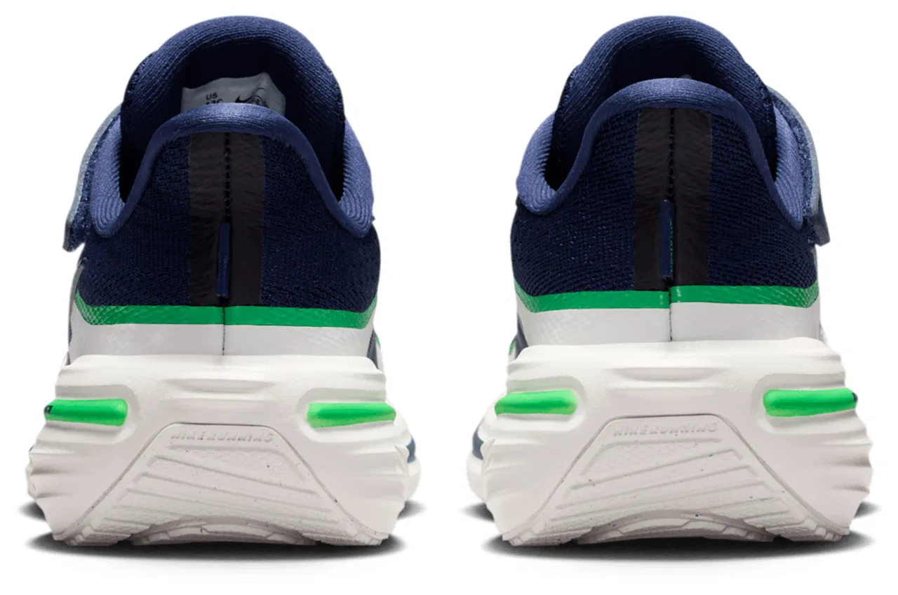Детские кроссовки для мальчиков с дышащим верхом Nike Winflo 12, Midnight Navy Summit White Green Spark — фото 3