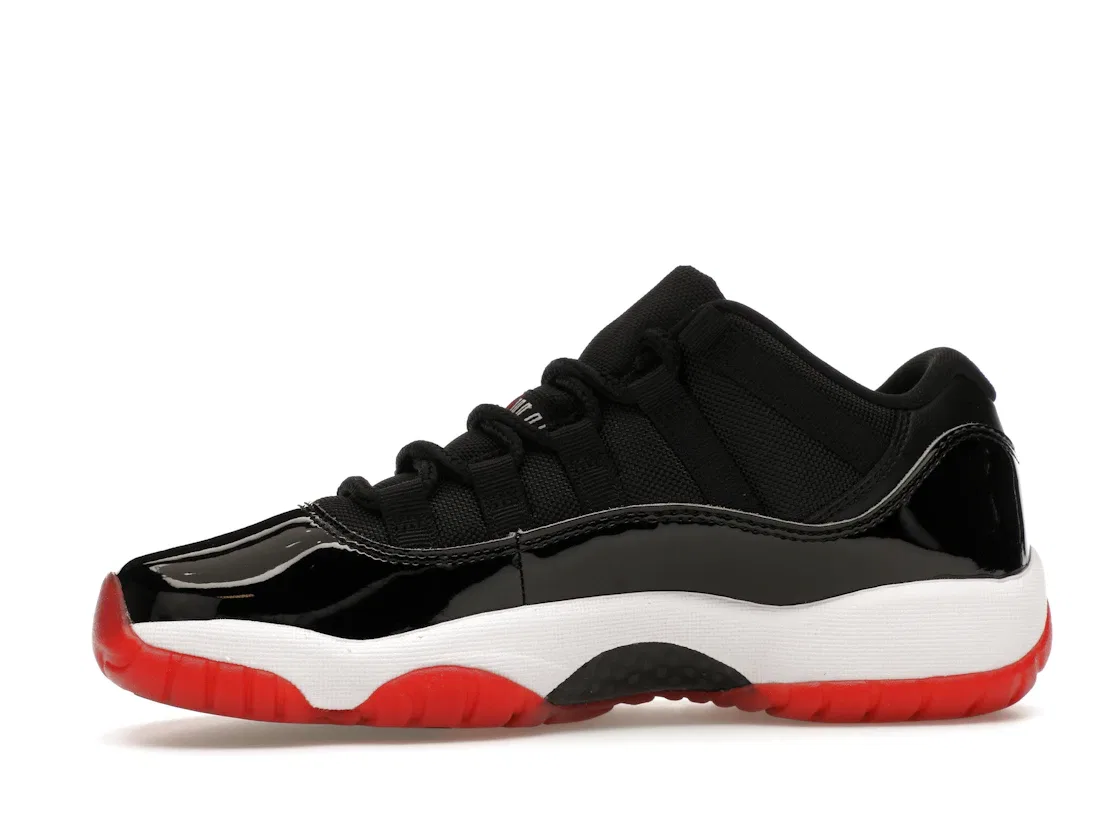 Детские кроссовки с высоким голенищем Jordan 11 Retro Low, Color Black/White-Varsity Red — фото 3