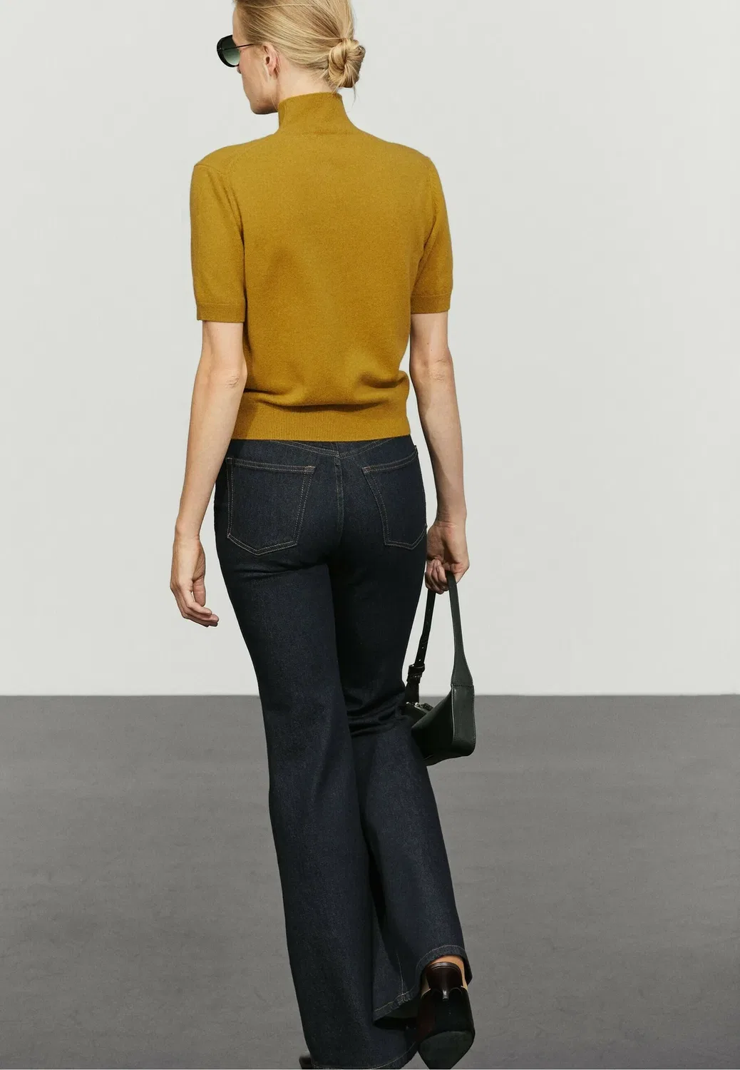Простая футболка Massimo Dutti, Mustard Yellow — фото 3
