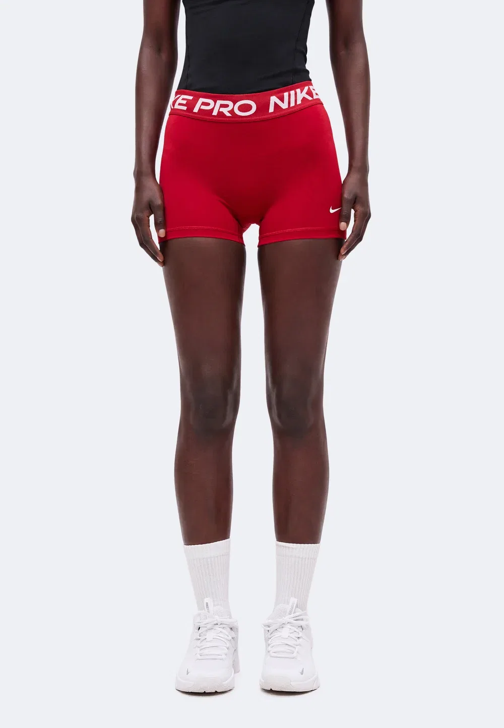 365 коротких леггинсов Nike Performance, Tough Red/White