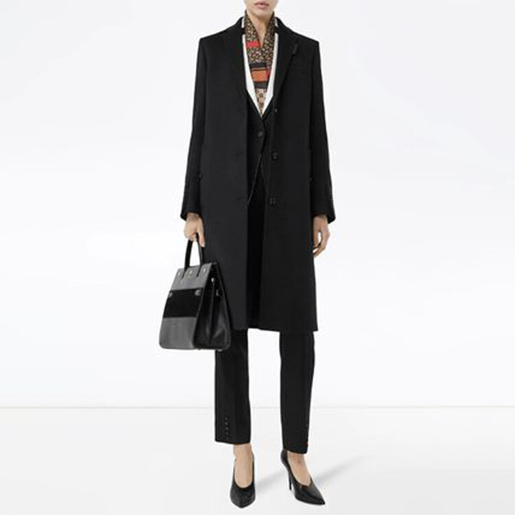 Куртка Burberry женская бархатная, цвет черный — фото 3