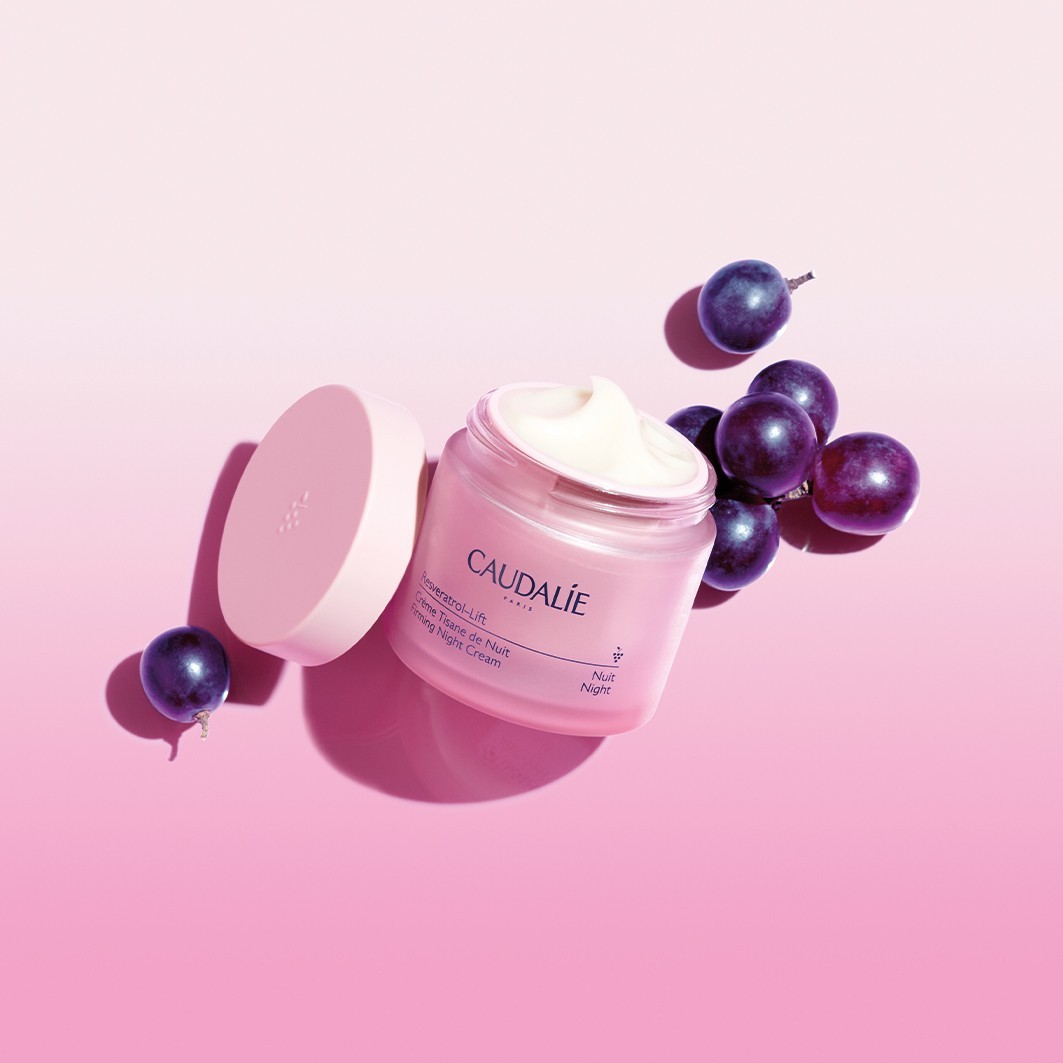 Крем для лица resveratrol lift kräuter-nachtcreme Caudalie, объем 50 мл — фото 4