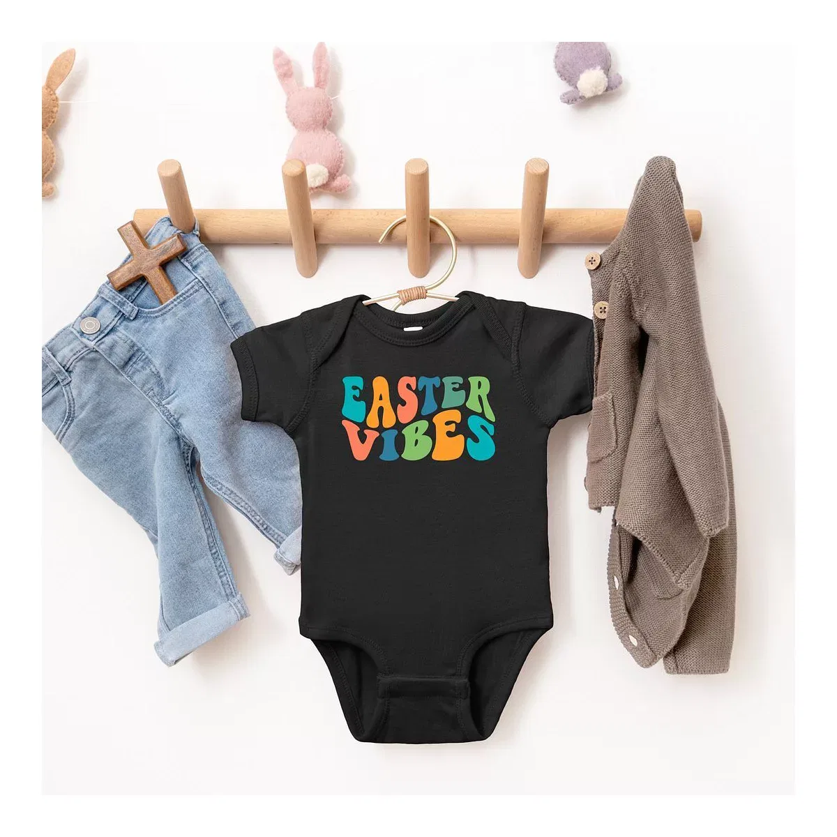 Детское боди с коротким рукавом Easter Vibes Wavy The Juniper Shop, Black — фото 2