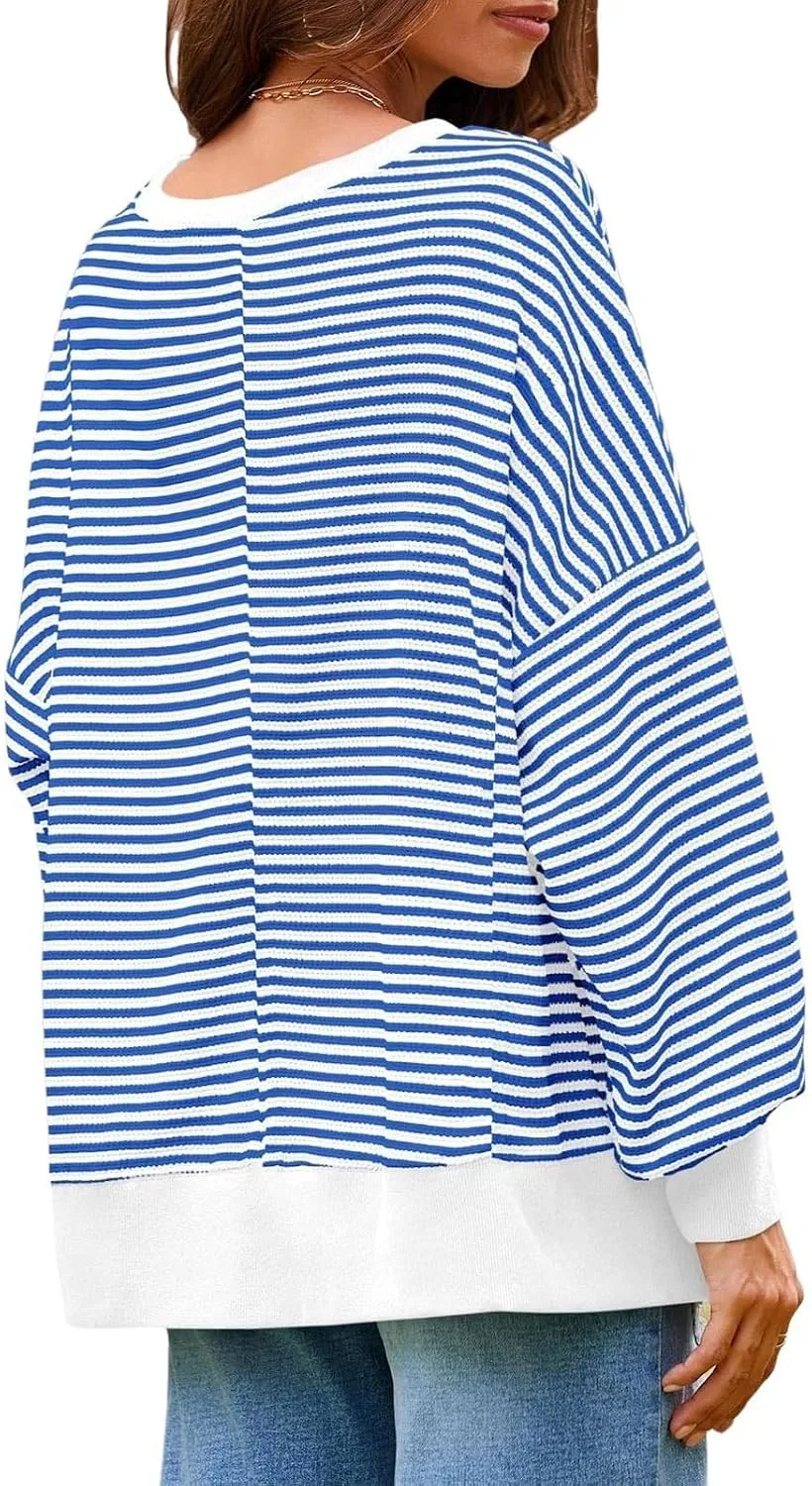 Женский свободный свитшот с принтом, модель Waffle Knit Long Sleeve Crewneck Loose Split Lightweight Fall Pullover Sweater, светло-синий — фото 3