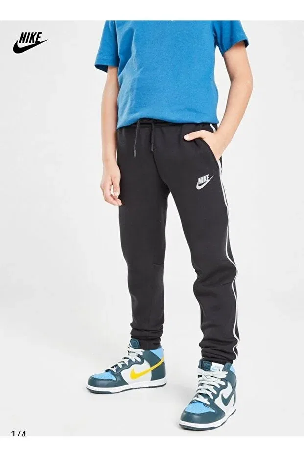 Детские спортивные штаны для девочек с принтом Tech Fleece TF+ Jogger Kids' Sweatpants FZ5434 Nike, Black — фото 2