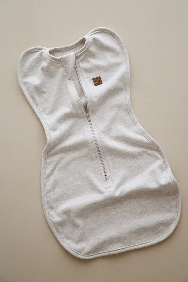 Детское боди-комбинезон для новорожденных с длинным рукавом Generic Brands, Soft Beige — фото 2