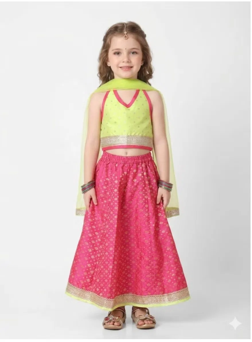 Комплект лехенга-чоли с блестками, модель Girls printed sequinned lehenga & blouse with dupatta, Saka Designs, зеленый