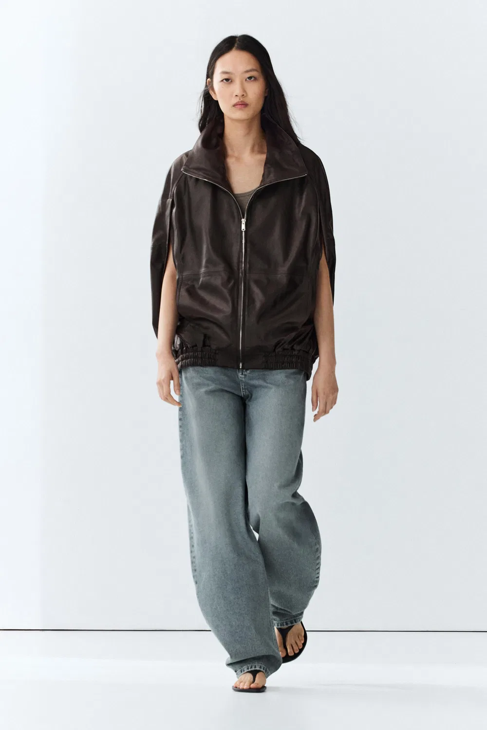 Жилет-бомбер Massimo Dutti Nappa Leather, коричневый — фото 3
