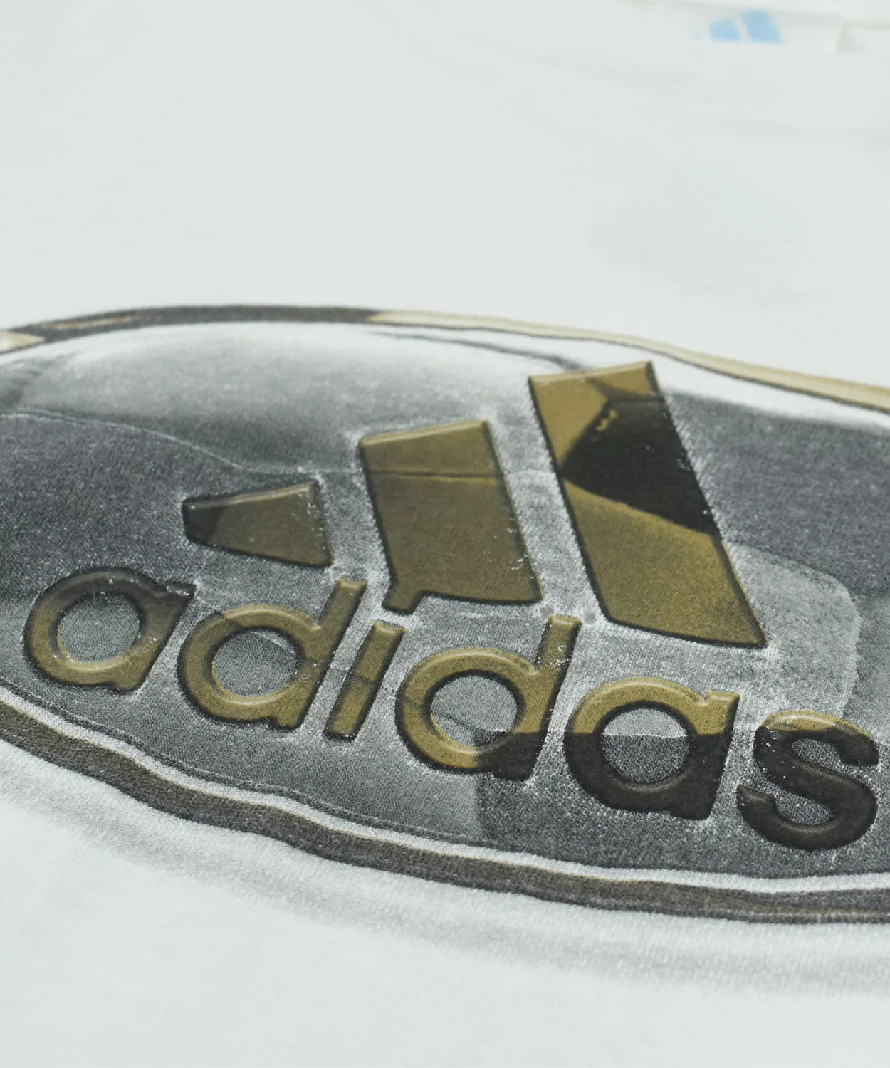 Футболка с принтом Adidas Logo T-Shirt, Белая — фото 3