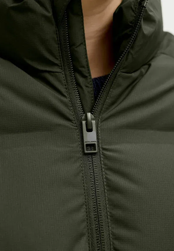 Пуховая куртка для детей младшего возраста - зимняя куртка Jack & Jones Junior — фото 4