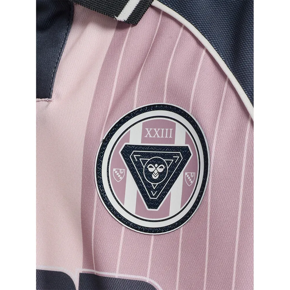 Детская футболка свободного кроя Hummel Loose Soccer с коротким рукавом, Pink — фото 4