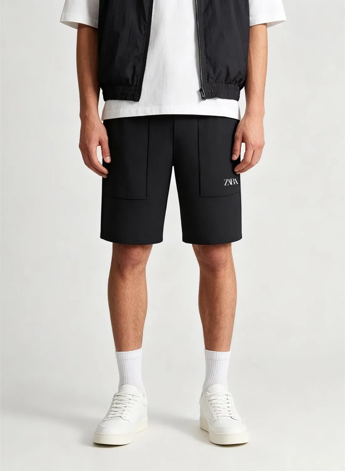 Zara Шорты быстросохнущие с эластичным поясом, черный
