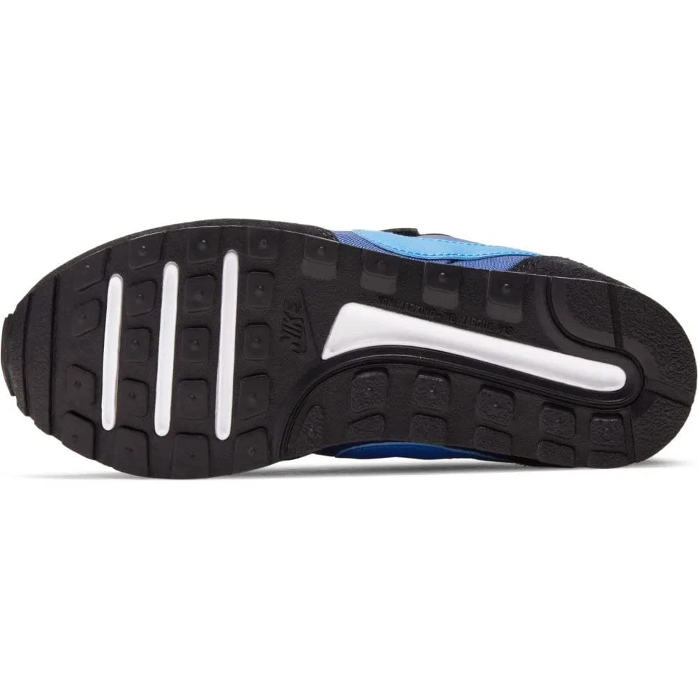 Детские кроссовки для мальчиков Nike MD Valiant, Blue Void Signal Blue Black White — фото 3
