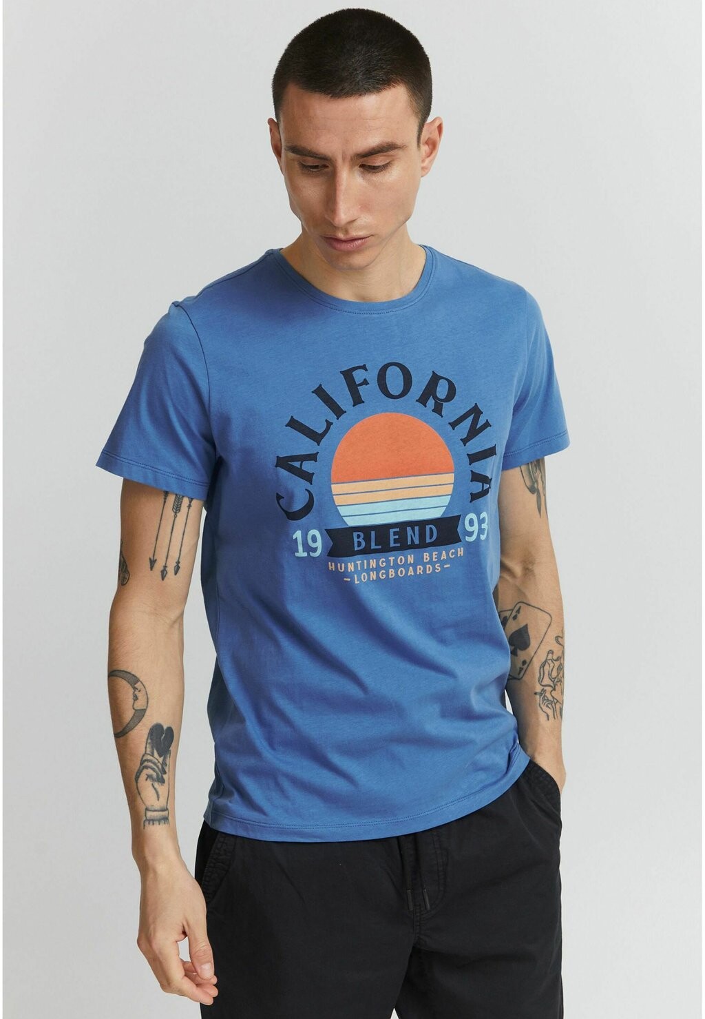 

Футболка с принтом BHORTWIN Blend, цвет pacific coast