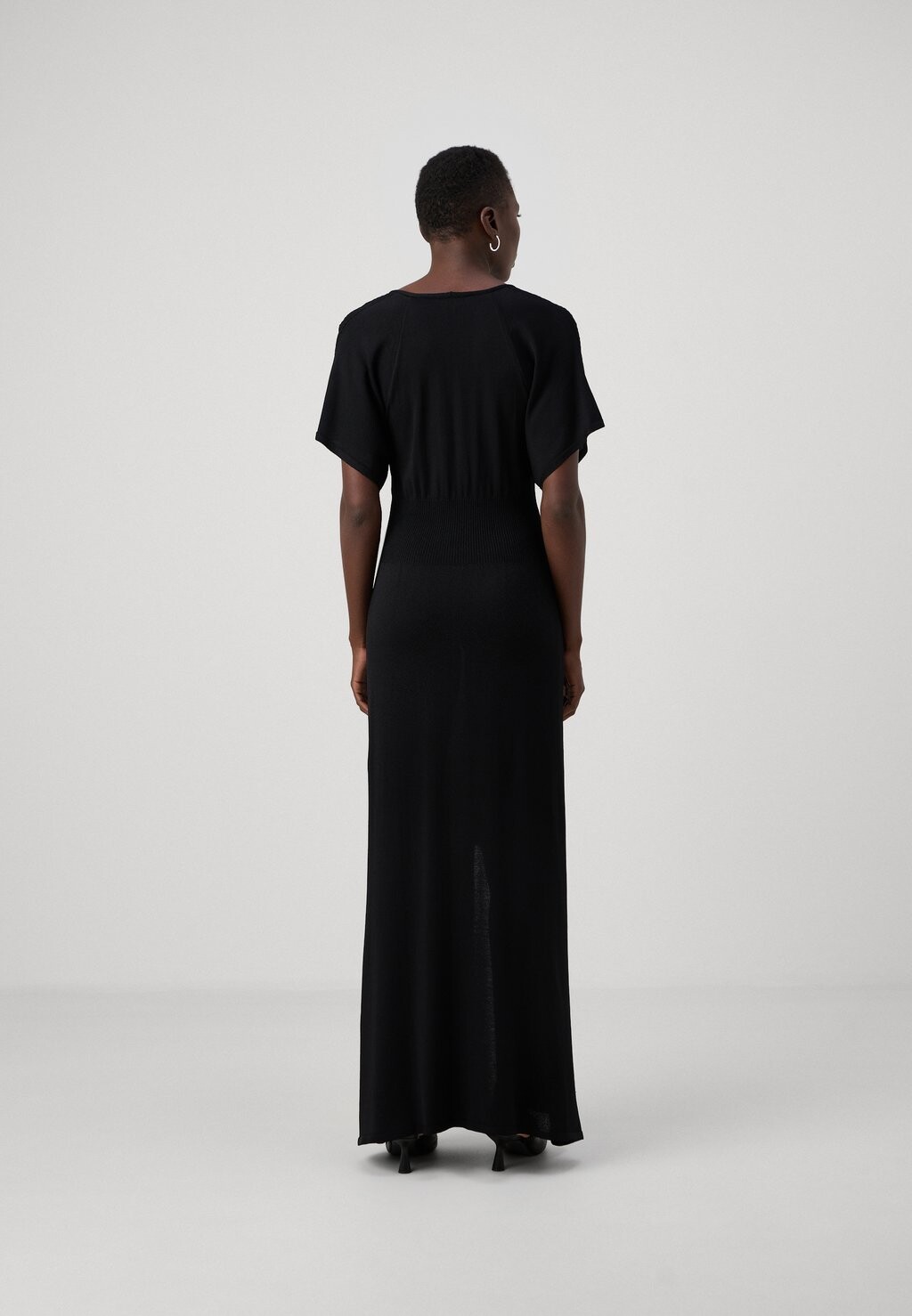 

Платье макси Dress Bruuns Bazaar, черное