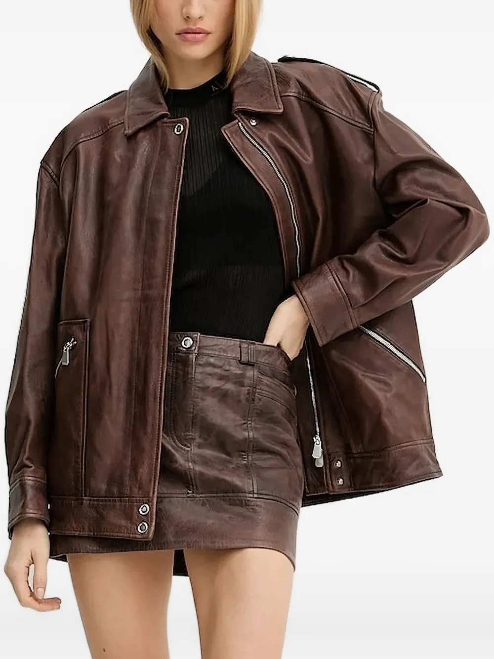 

Футболка в рубчик Armani Exchange, черный