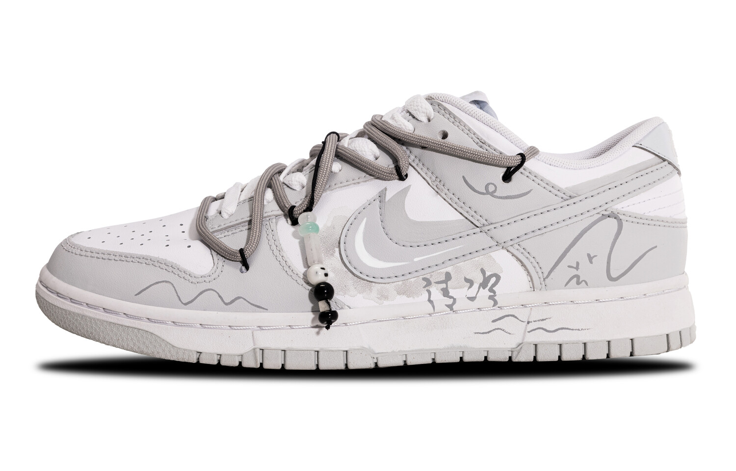 

Кроссовки Nike Dunk Skateboarding Shoes Women's Low-top Grey/white, светло-серый