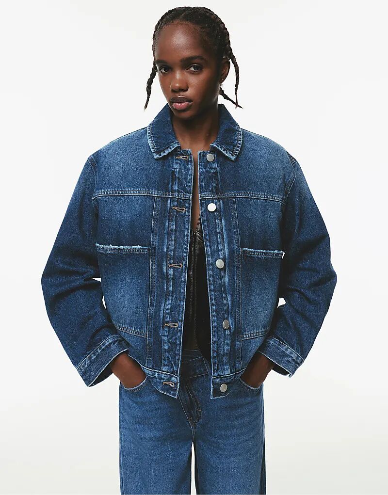 

Джинсовая куртка Pull&Bear с утепленным внутренним жилетом темно-синего цвета