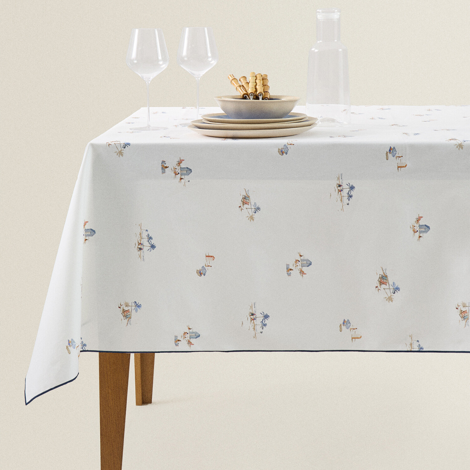 

Скатерть Zara Home Beach Print Resin-Coated