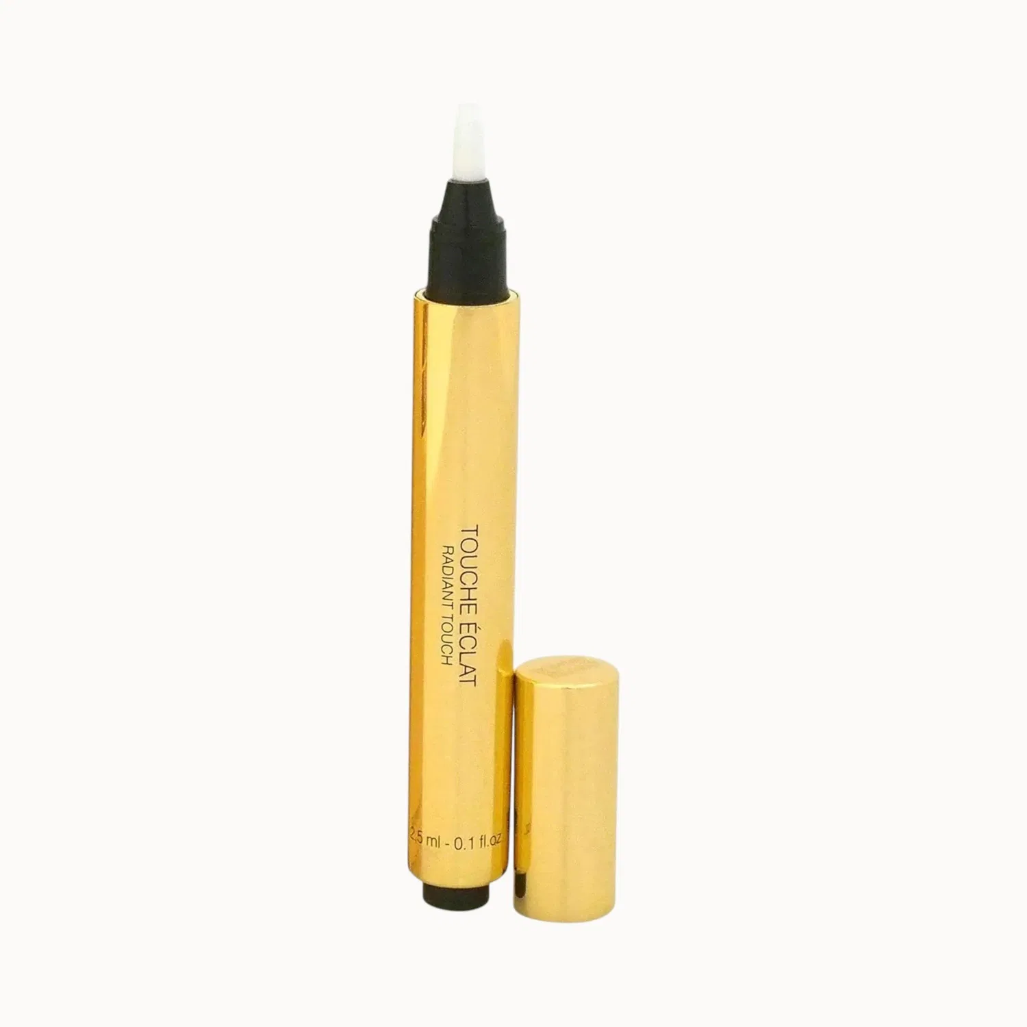 Консилер для лица с сияющим финишем Yves Saint Laurent Touche Eclat Radiant Touch Luminous Sand