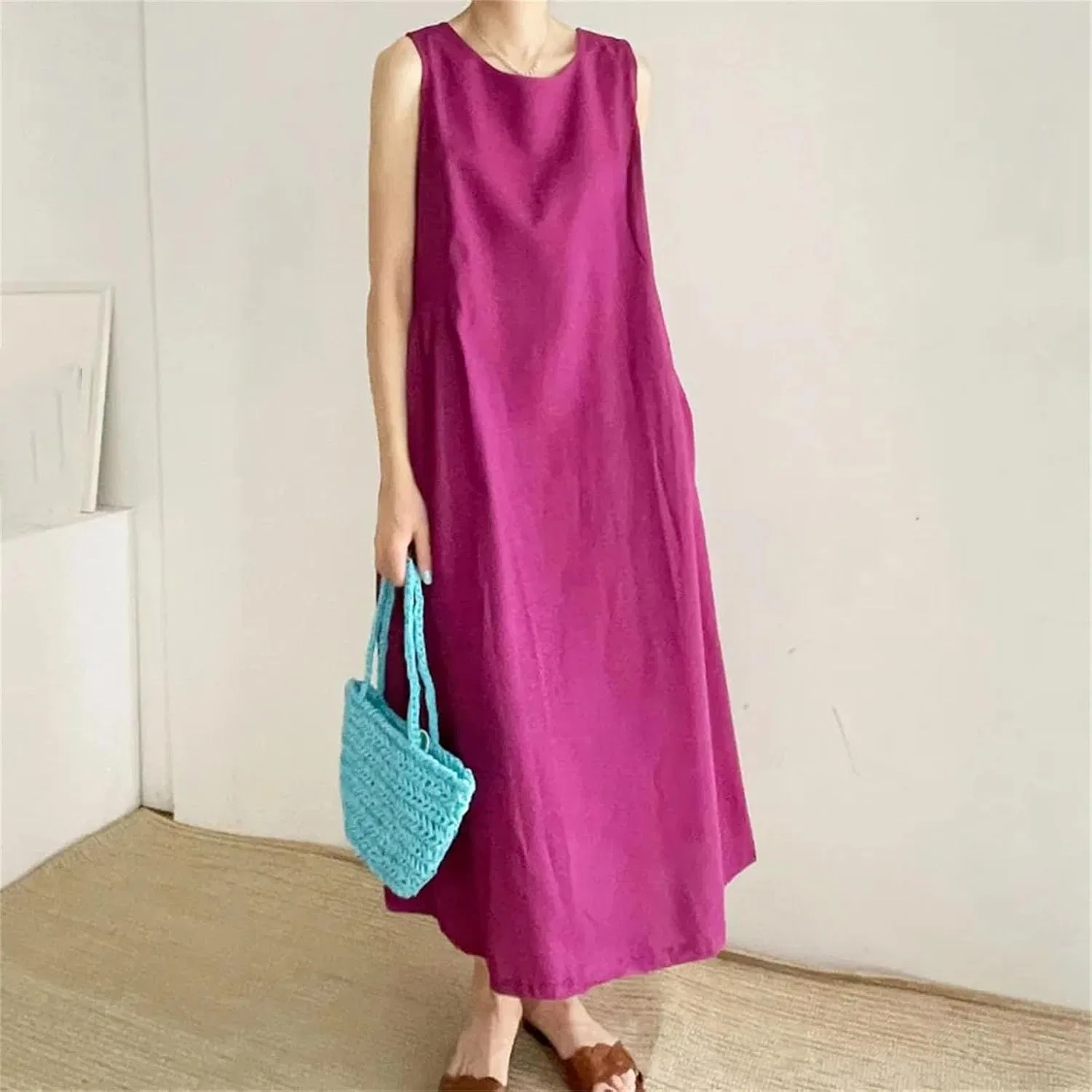 Женское свободное платье без рукавов из хлопка и льна с карманами, Purple — фото 2