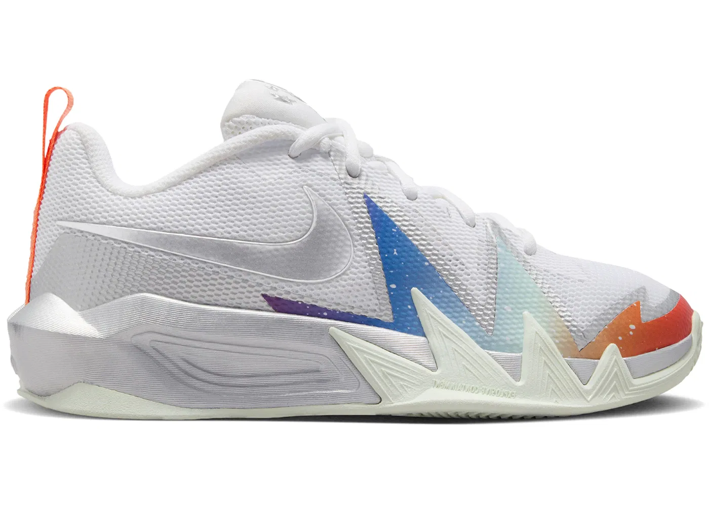 Детские кроссовки с контрастными вставками Nike ST Dynamite Nike, White/Metallic Silver/Orange Frost/Metallic Silver