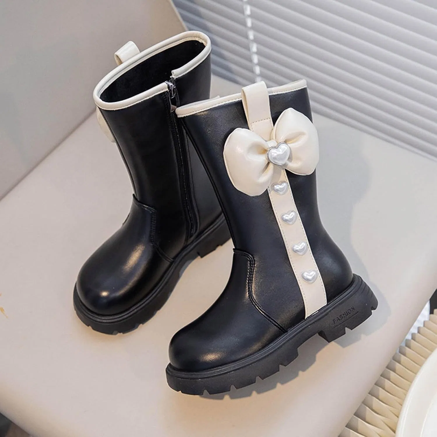 Детские сапоги для девочек с бантом, из ПУ-кожи, модель Cute Bowknot Mid Calf Riding Boots, Black — фото 3