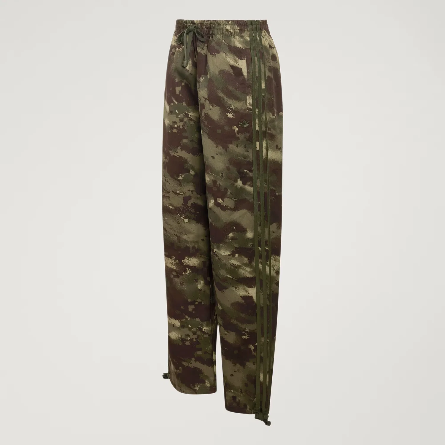 Женские брюки карго оверсайз Cargo Pant Oversized Adidas Originals, мультиколор/night cargo — фото 4