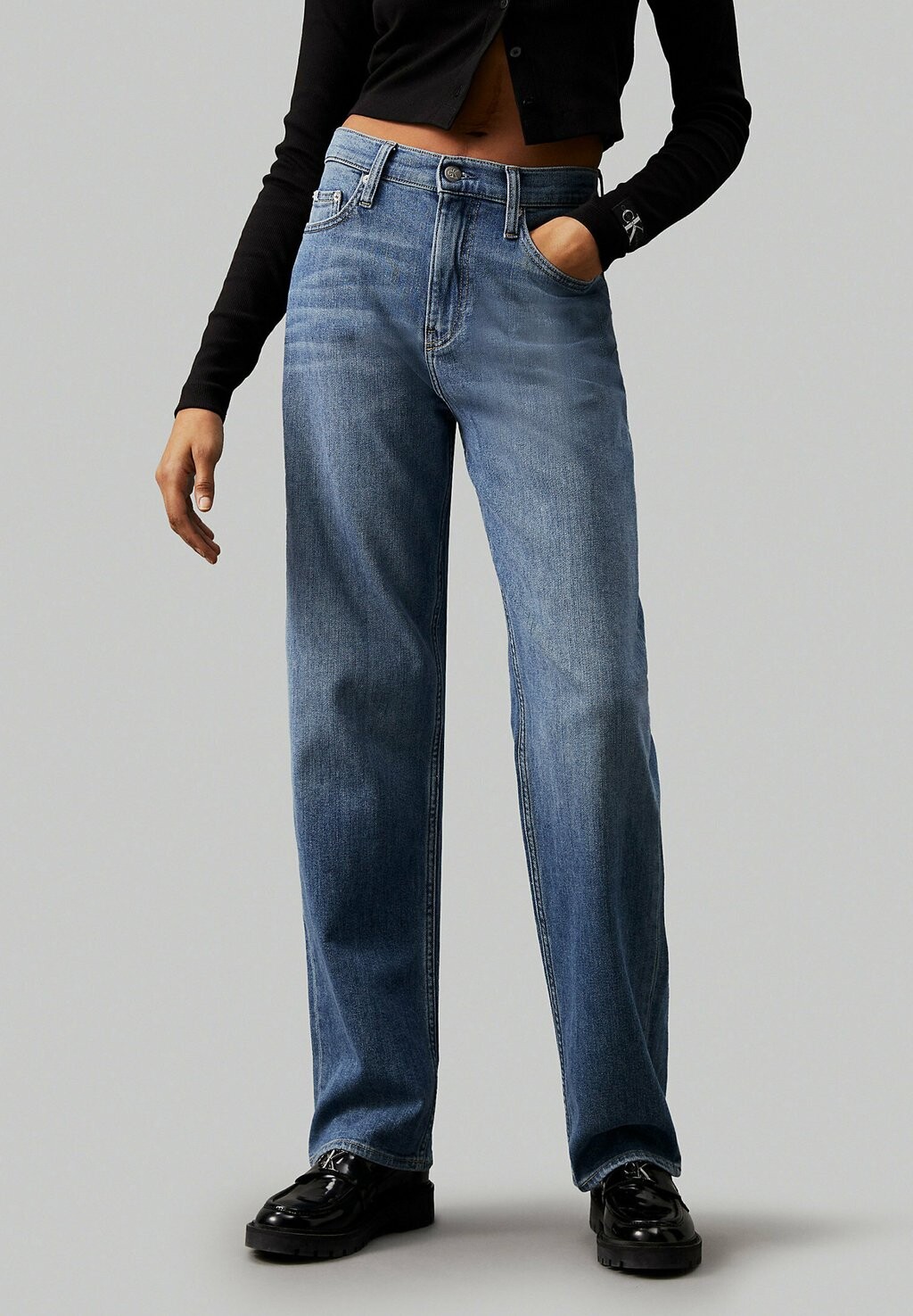 

Джинсы свободного кроя HIGH RISE Calvin Klein, синий деним